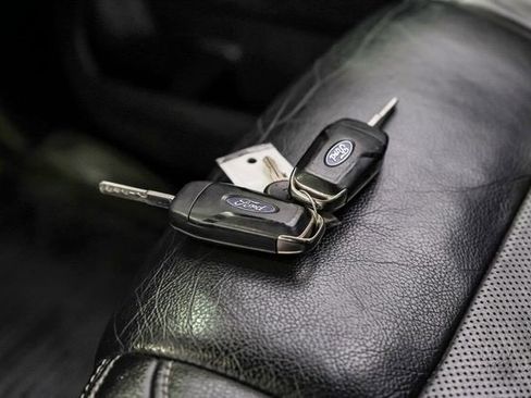 Used 2019 Ford F250 Lariat w/ Lariat Value Package image 55