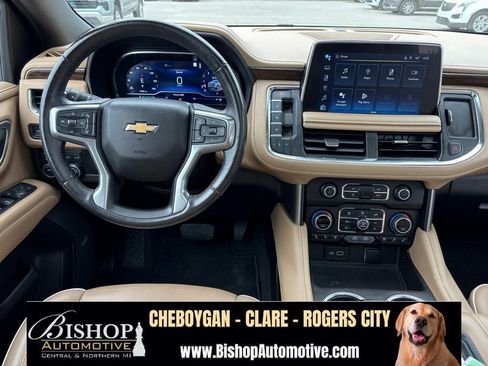 Used 2022 Chevrolet Tahoe Premier AWD/4WD image 32