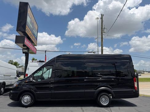 Used 2020 Ford Transit 350 XLT RWD image 4