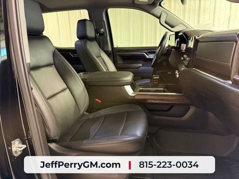 Used 2023 GMC Sierra 1500 SLT w/ SLT Premium Package AWD/4WD image 30