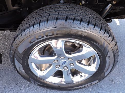 Certified 2022 Ford F150 Lariat w/ Equipment Group 502A High image 20