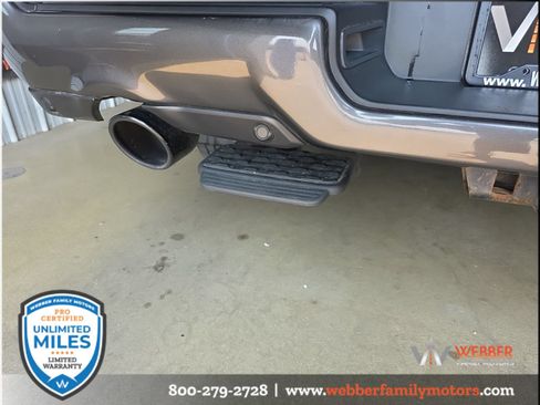 Used 2021 RAM 1500 Limited w/ Night Edition AWD/4WD image 12
