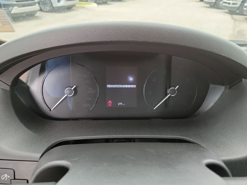 Used 2026 RAM ProMaster 2500 w/ Convenience Group FWD image 32