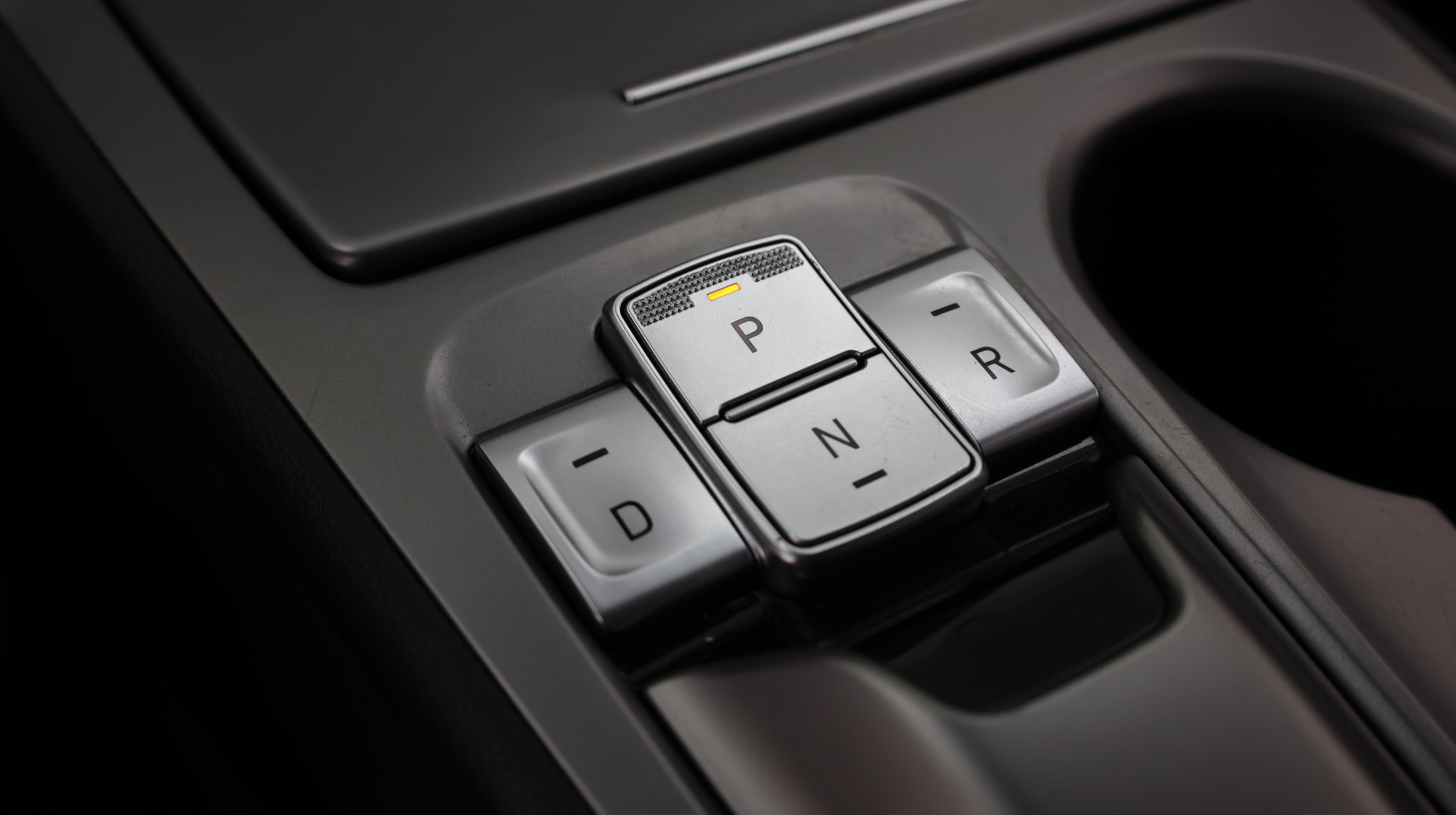 Used 2023 Hyundai Kona SE FWD image 19