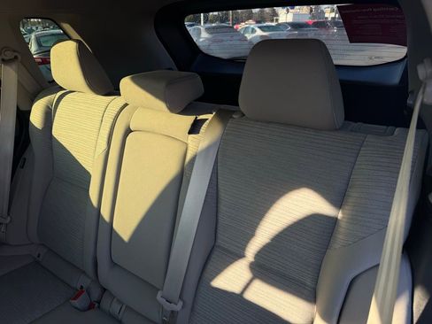 Certified 2023 Nissan Rogue SV image 11