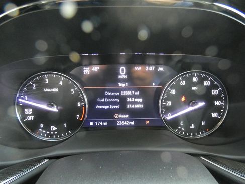 Used 2021 Buick Envision Essence image 21