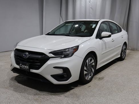 Used 2024 Subaru Legacy Limited image 9