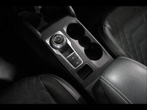 Certified 2023 Ford Escape Platinum w/ Premium Technology Package AWD/4WD image 17