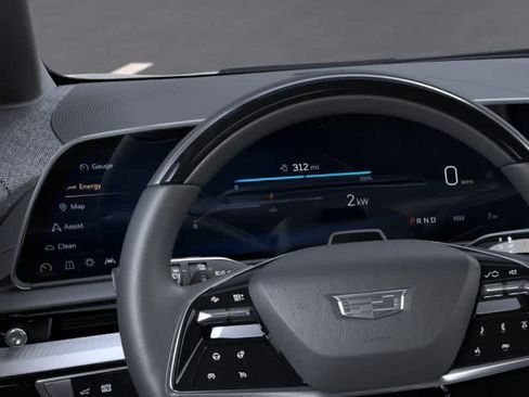 Used 2027 Cadillac Optiq Luxury w/ LPO, Floor Liner Package AWD/4WD image 18