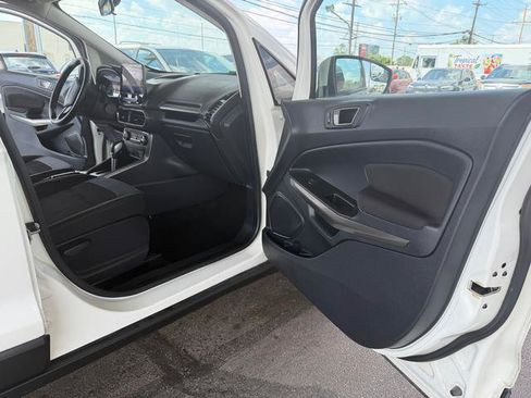 Used 2020 Ford EcoSport SE w/ Interior Protection Package AWD/4WD image 13