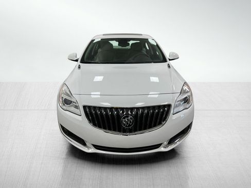 Used 2016 Buick Regal image 5