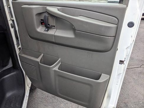 Used 2013 Chevrolet Express 1500 image 17