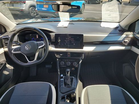 Certified 2025 Volkswagen Taos S image 14