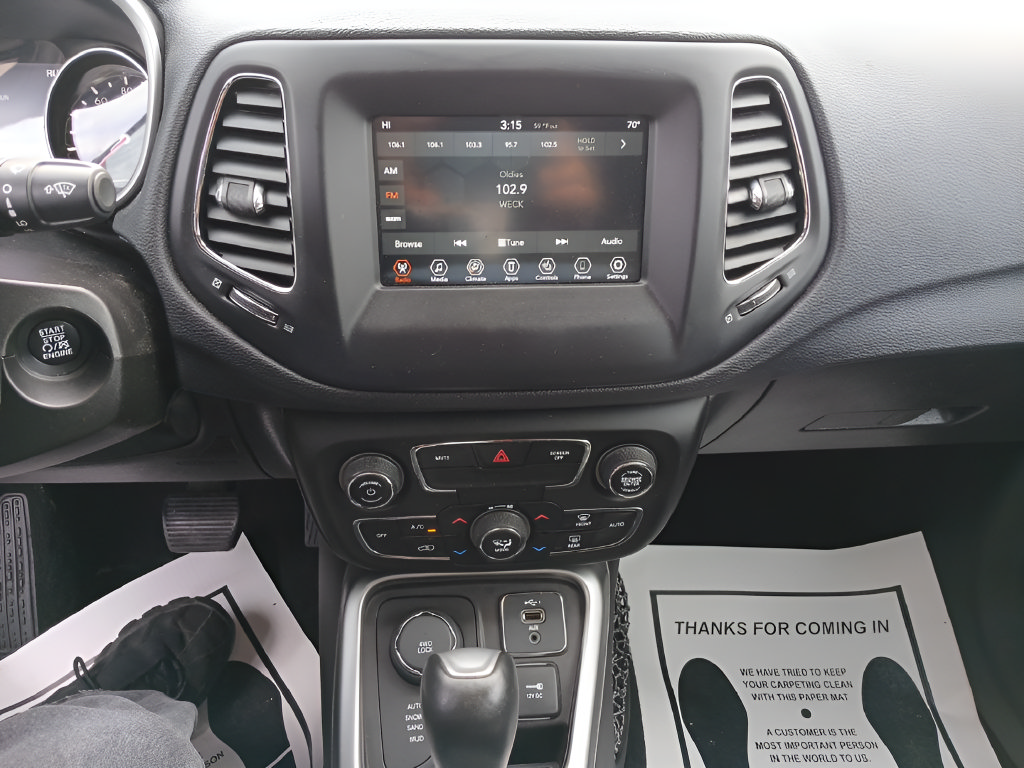 Used 2019 Jeep Compass Latitude w/ Popular Equipment Group AWD/4WD image 12