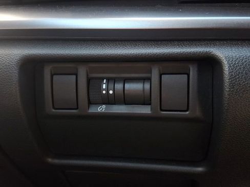 Used 2024 Subaru Impreza 2.0i AWD/4WD image 25