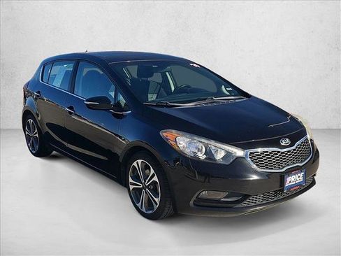 Used 2016 Kia Forte EX image 3