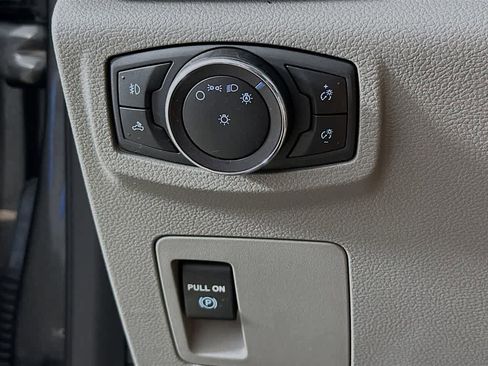 Used 2020 Ford F150 XL w/ Equipment Group 101A Mid RWD image 27