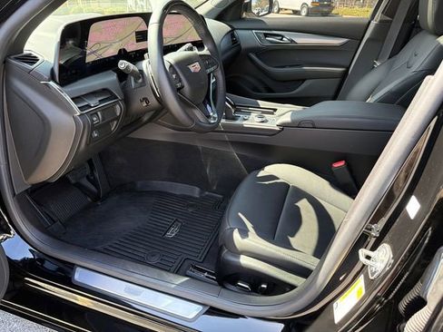 Certified 2025 Cadillac CT5 Premium Luxury image 9