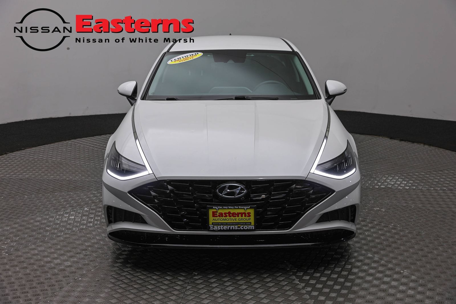 Used 2022 Hyundai Sonata SEL FWD image 2