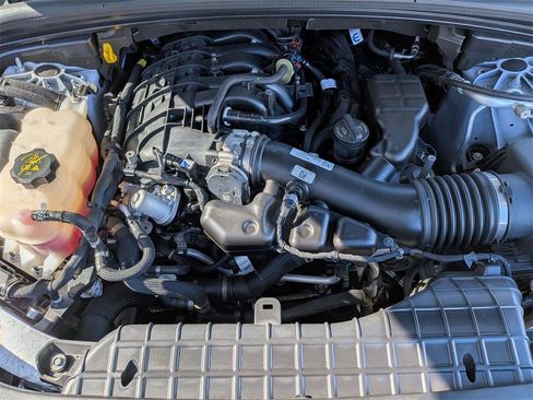 Certified 2024 Jeep Grand Cherokee Limited image 28