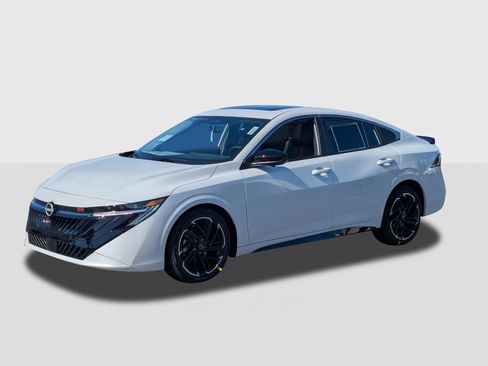 New 2026 Nissan Sentra SR image 1