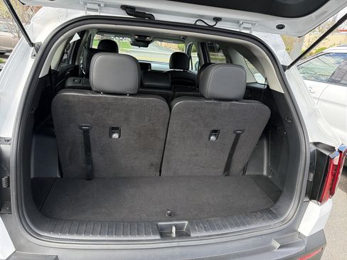 Used 2023 Kia Sorento S AWD/4WD image 26