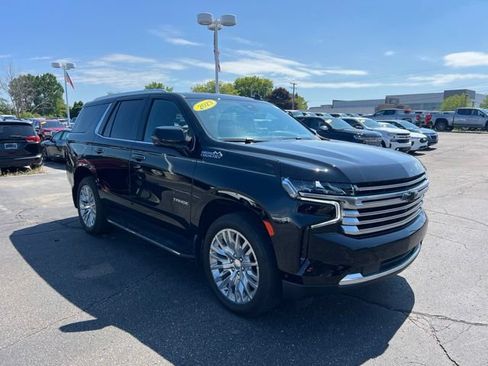 Used 2023 Chevrolet Tahoe High Country w/ Advanced Technology Package AWD/4WD image 3