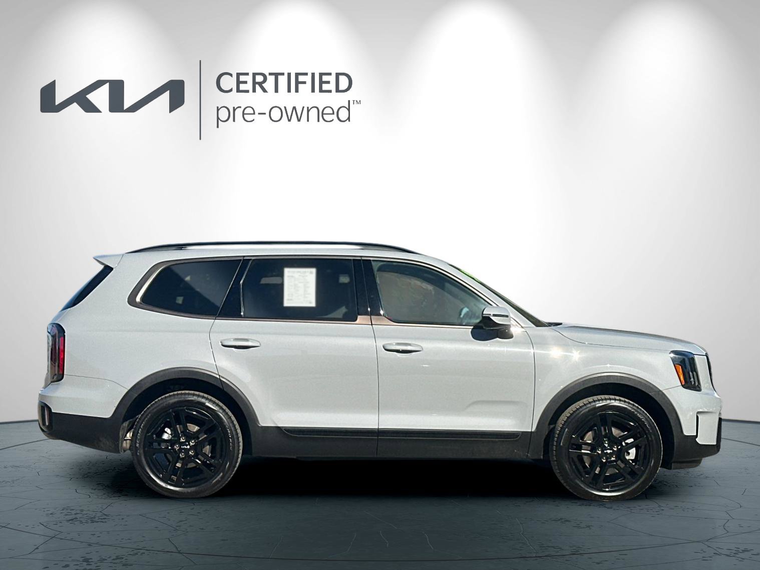 Certified 2024 Kia Telluride SX Prestige X-Line AWD/4WD image 3