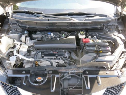 Used 2015 Nissan Rogue SV AWD/4WD image 31