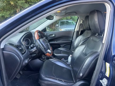 Used 2019 Jeep Compass Limited AWD/4WD image 16