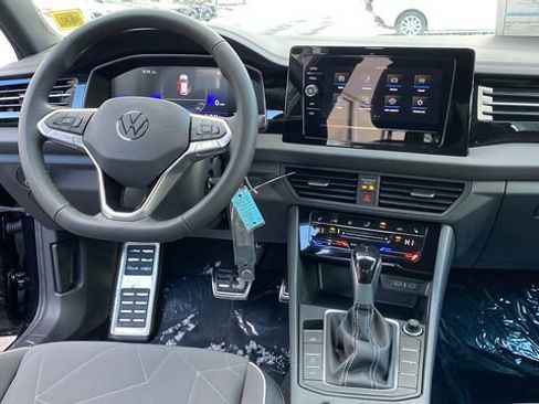 New 2026 Volkswagen Jetta Sport image 9