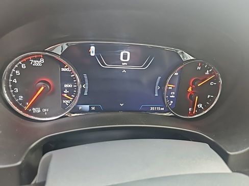 Used 2023 GMC Terrain Denali image 12