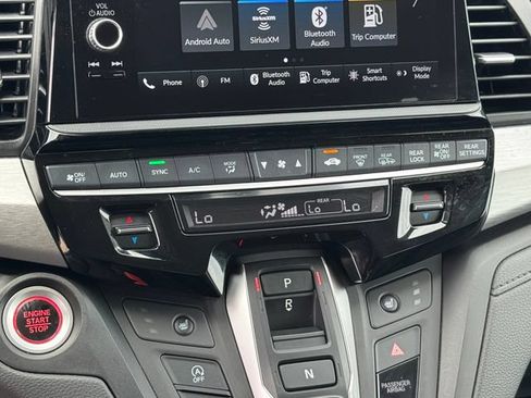 Certified 2026 Honda Odyssey EX-L image 22