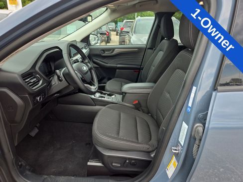 Used 2024 Ford Escape Active AWD/4WD image 2