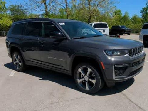 New 2026 Jeep Grand Cherokee L Limited AWD/4WD image 2