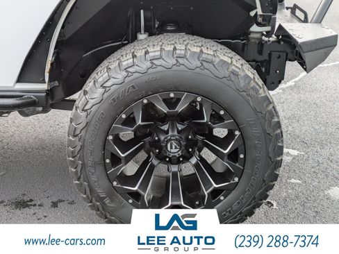 Used 2016 Jeep Wrangler Sport AWD/4WD image 10