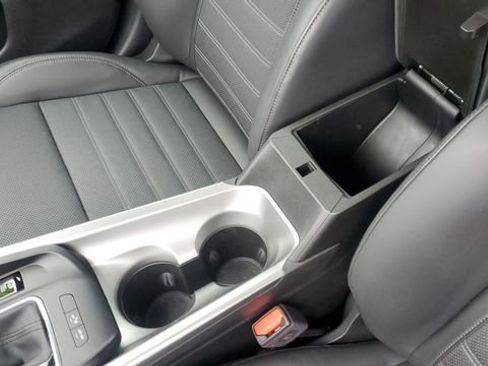 Certified 2024 Dodge Hornet GT w/ GT Blacktop Package image 23