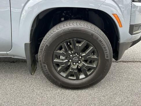 Certified 2026 Nissan Frontier SV w/ SV Convenience Package image 13
