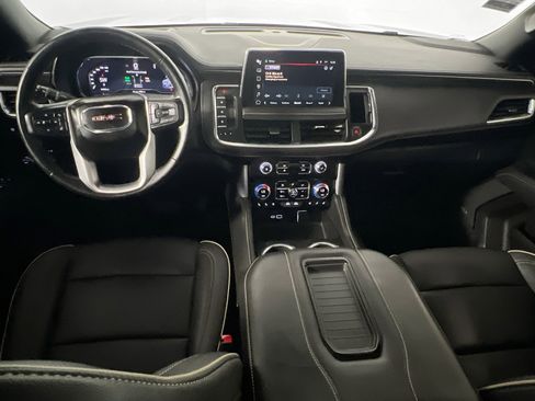 Used 2023 GMC Yukon SLT w/ SLT Luxury Package image 30