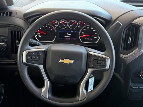 Used 2021 Chevrolet Silverado 1500 Custom w/ Safety Confidence Package image 14