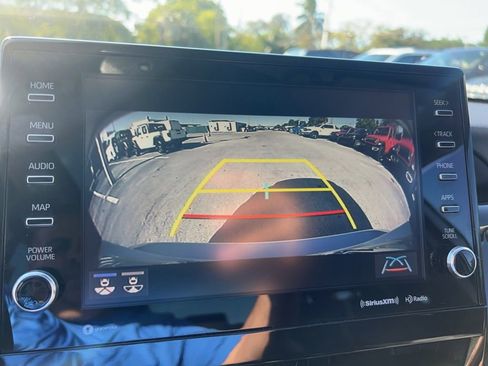 Used 2022 Toyota Camry XSE image 15