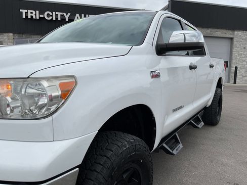 Used 2013 Toyota Tundra Platinum AWD/4WD image 2