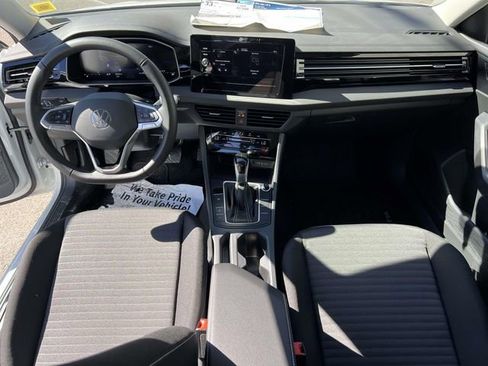 Used 2025 Volkswagen Jetta S image 12