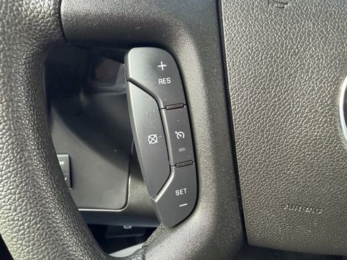 Used 2024 GMC Savana 2500 w/ Driver Convenience Package RWD image 16
