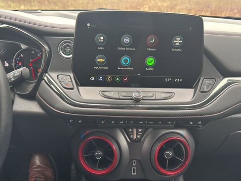 Used 2024 Chevrolet Blazer RS w/ Enhanced Convenience Package image 15