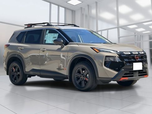 New 2026 Nissan Rogue Rock Creek image 5