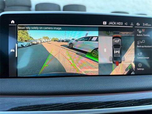 Used 2022 BMW 740i 740i w/ M Sport Package image 20