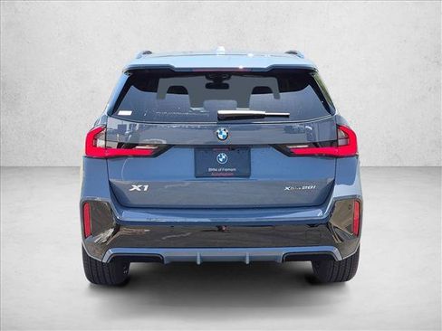 New 2026 BMW X1 xDrive28i w/ M Sport Package AWD/4WD image 8