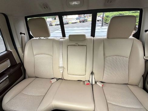 Used 2016 RAM 1500 Laramie AWD/4WD image 36