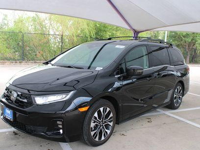 Used 2025 Honda Odyssey Elite